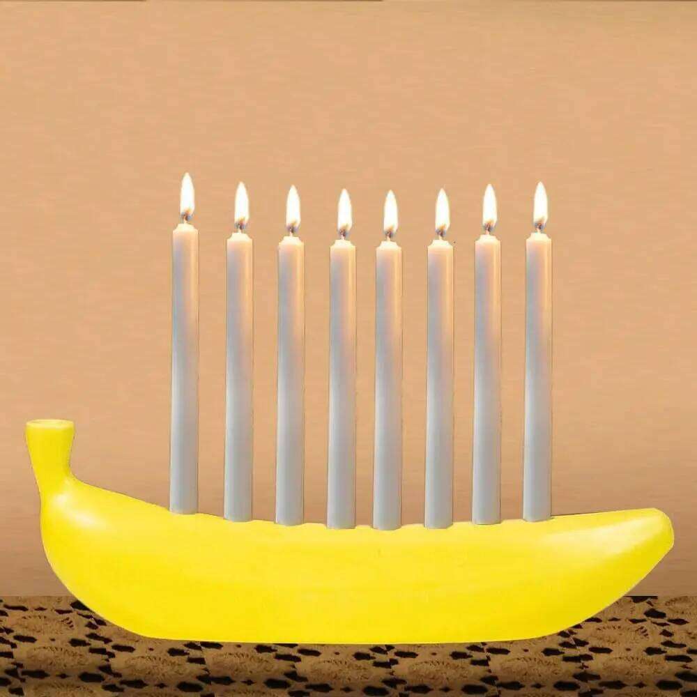 Shape Menorah Tabletop Candlestick Decor Resin Novelty Banana Hanukkah Chanukah Holder Holiday 9 Candle Can Hold Y260131
