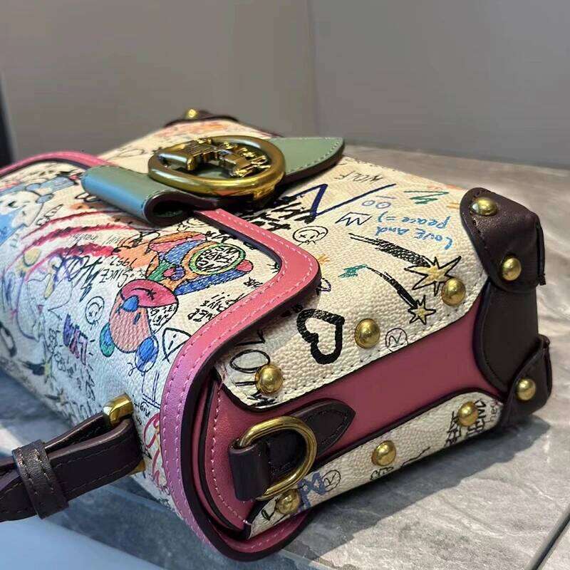 Brand premium women's graffiti box small square bag 2024 new autumn and winter designer handbag single shoulder crossbody ba