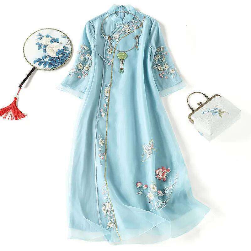 Floral Embroidered Cheongsam Women Retro Short Sleeve Chiffon Chinese Style Vintage Tang Dresses Summer New Fashion