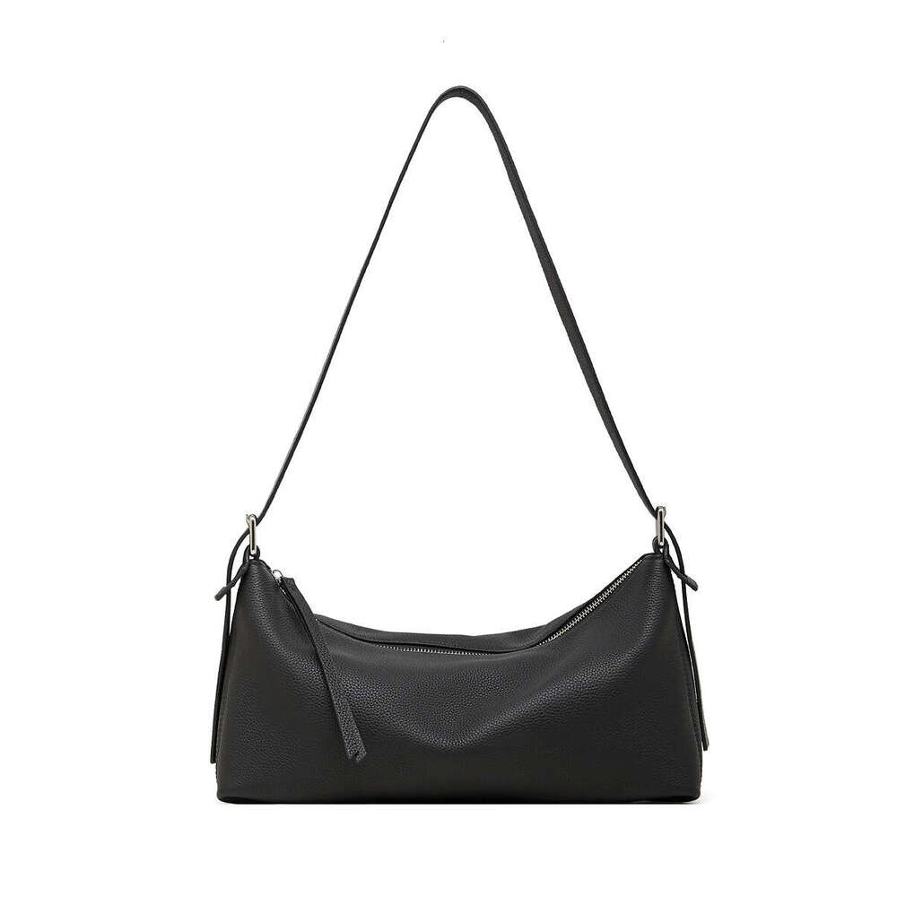 Luxury Shoulder Bags Totes Hobo Cross Border Belt Buckle New Top Layer Cowhide Genuine Dumpling Classic Vegetable Tanned Leather Single Crossbody Wome