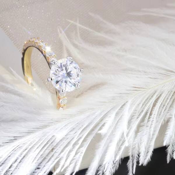 14k Yellow and White Gold Moissanite Rings Dropshipping 8mm Moissanite and Side Lab Grown Diamond Ring