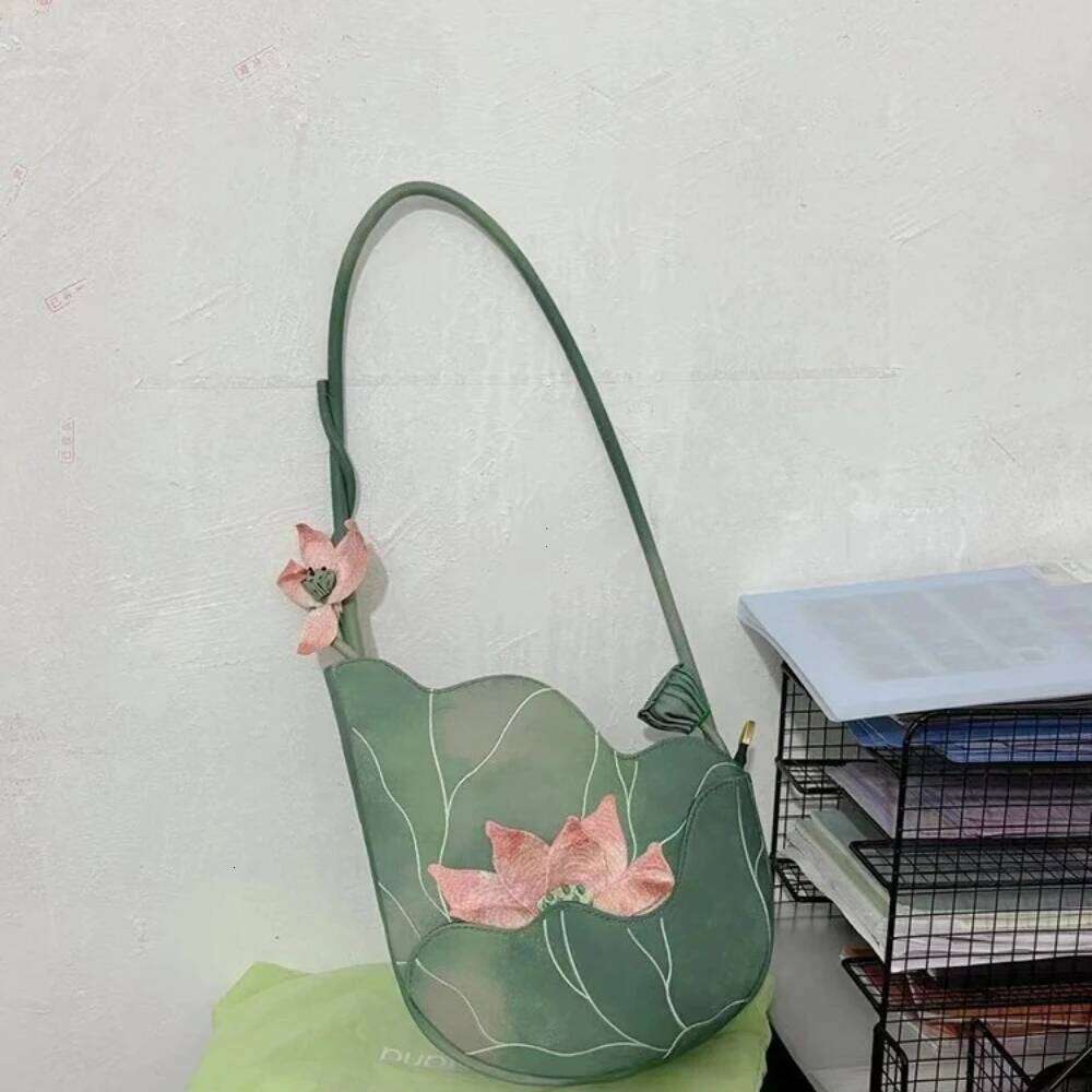 2026 New In Elegant Fashion Female Bags Chinese Style Shoulder Bag Women Exquisite Floral Embroidery Original Designer Handbag