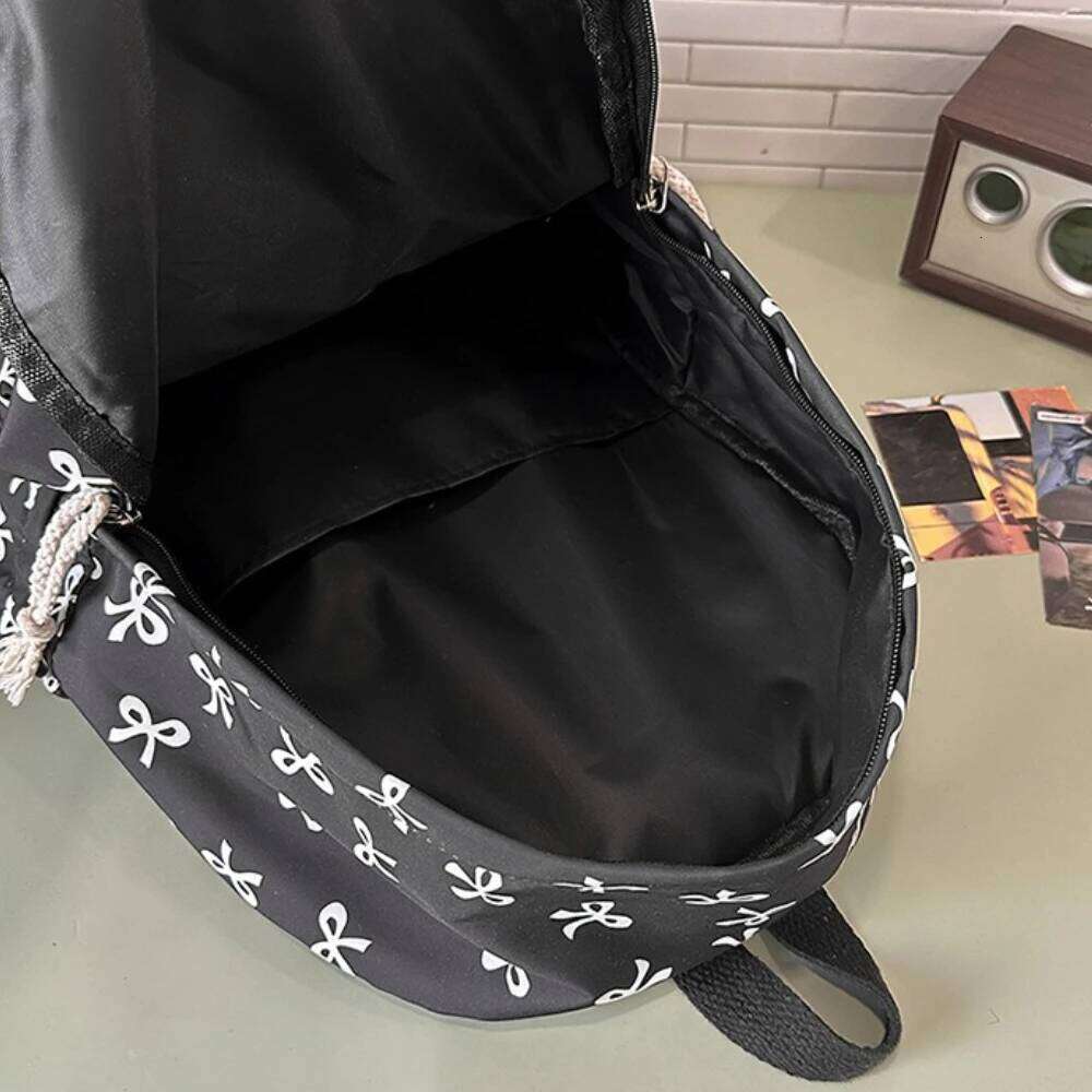 Large Capacity Versatile Backpack, Simple BackpackBackpack for Girls, Ins, Cute and Junior High School Students,2025