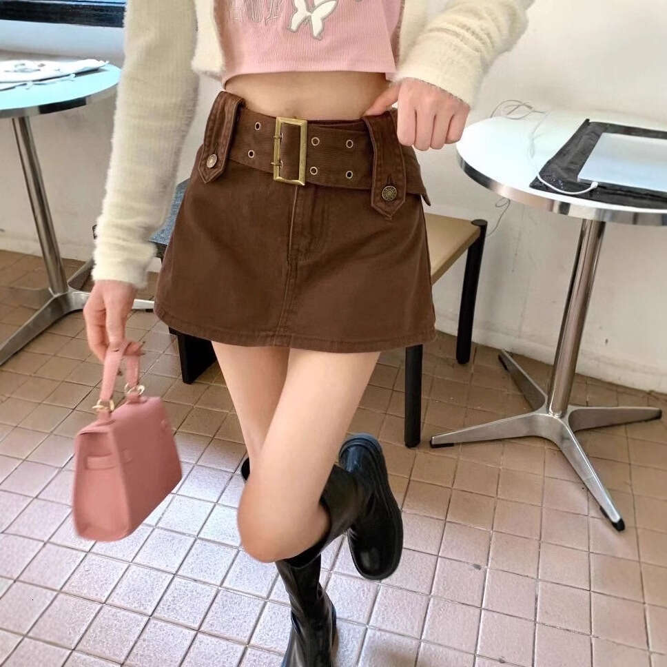 American Retro Hot Girl Brown Half Coffee Color Denim Short Pants Women Design Sense Slimming Hip Skirt