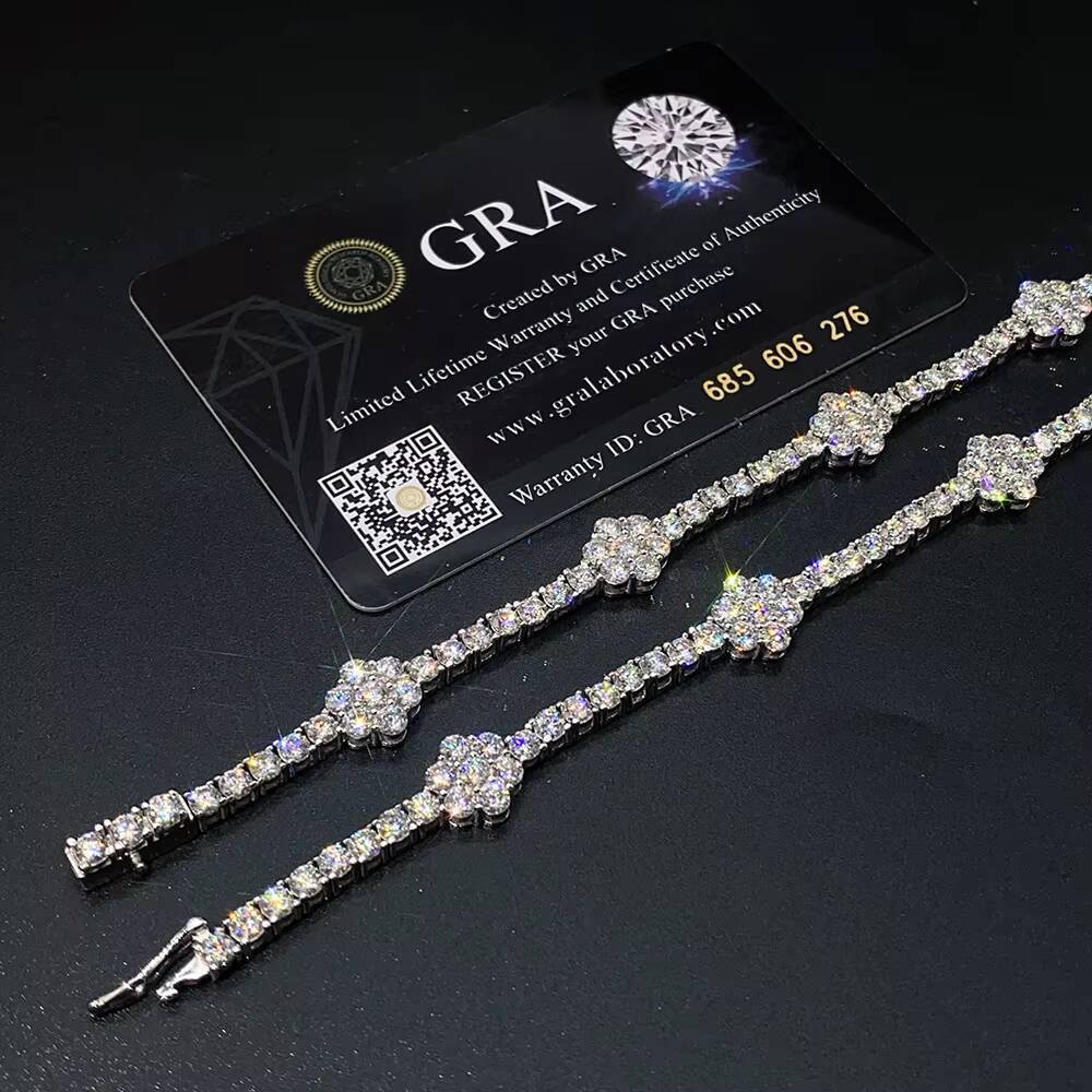 Fine Jewelry 925 Silver Iced Out Flower Hip Hop Charm VVS Moissanite Cute Gift Party Wedding Bracelet
