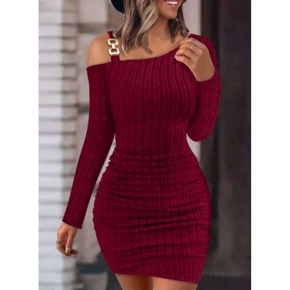Sexy Chain Off Shoulder Mini Dress Autumn Fashion Bodycon Long Sleeve Dresses For Women Winter Skinny Knitted Vestidaos XJ260131