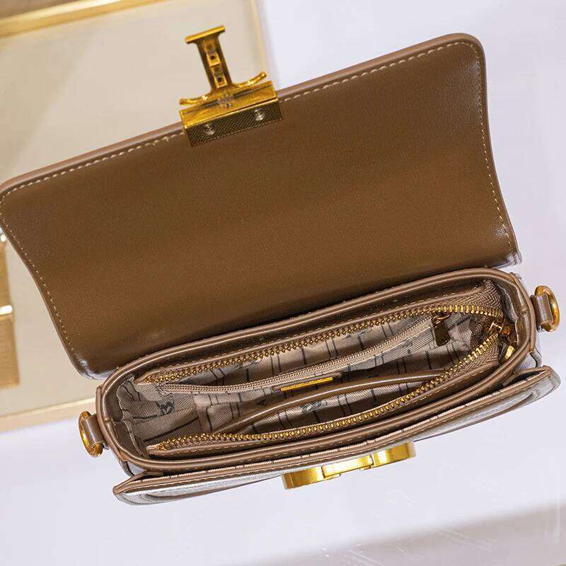 Women's shoulder designer brand genuine leather underarm for women's 2024 new high-end spring/summer crossbody small bag
