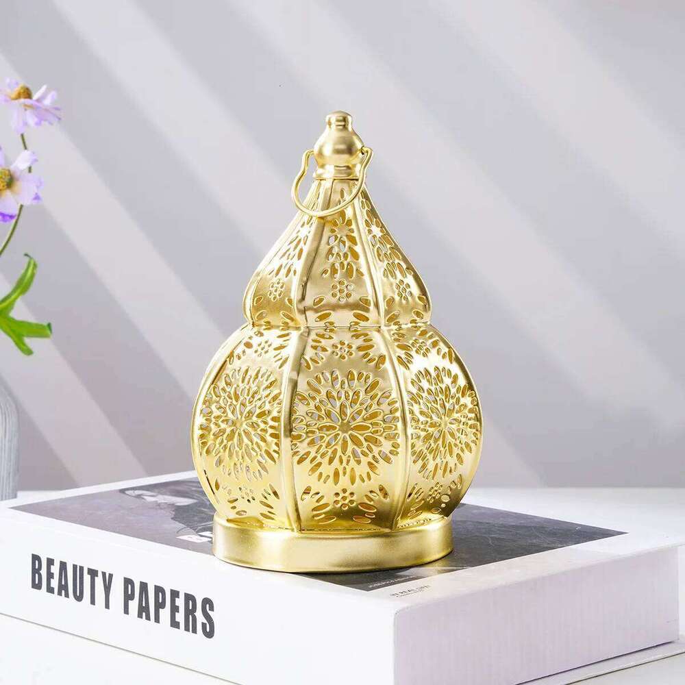 1PC, European-style ironwork hollowed-out gourd-shaped candlestick, Moroccan decorative style candlestick Y260131