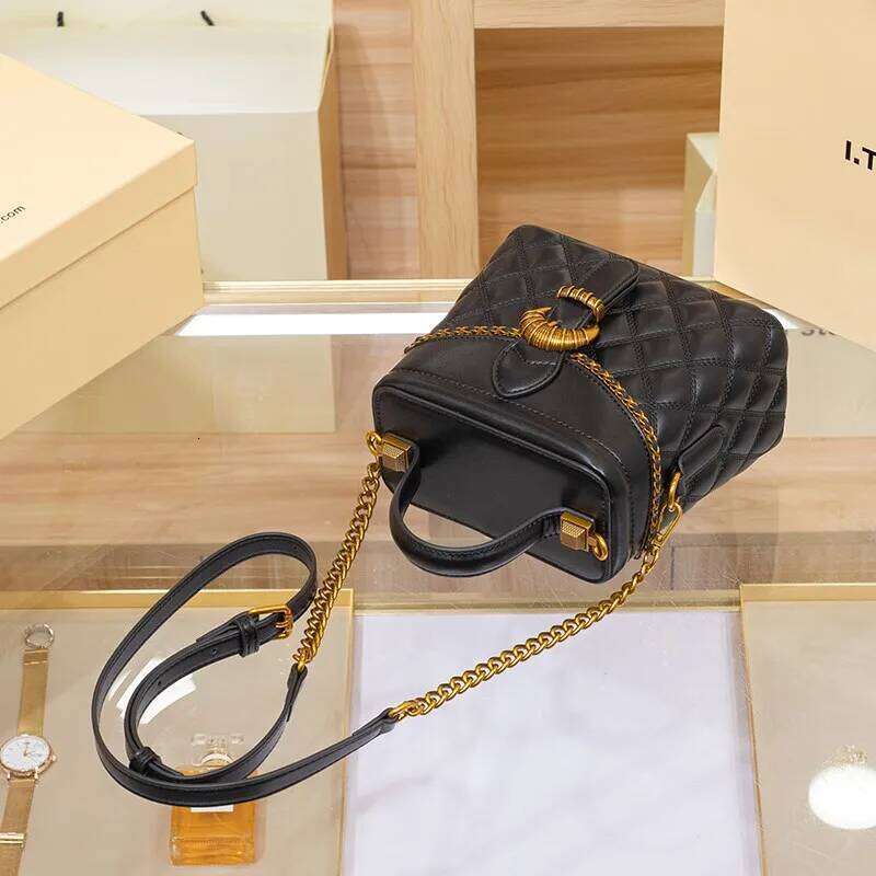 Luxury Women's Genuine Leather Bucket Bag with Advanced Texture 2024 Autumn/Winter New Designer Chain Single Shoulder Crossbody