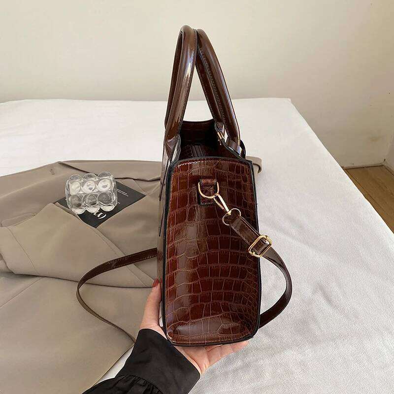 Ladies Handbag Crocodile Tote Large Capacity Crossbody Bag Work Travel Fashion Gift