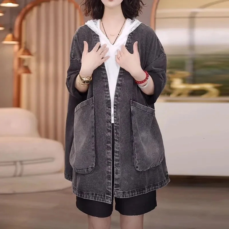 Wide Casual AndFAshionable Fixed Color Denim Jacket for Women Medium and Long Spring Style Loose Light Top 260120