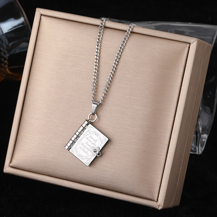 Fashion Titanium Steel Couple Open and Close Commemorative Photo Album Pendant Necklace Letter Love Letter Clavicle Chain Design Sense