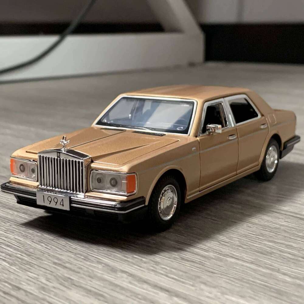 1:32 1994 Rolls Royce Silver Spur Limousine Alloy Metal Diecast Model Car Home Interior Decoration Ornaments Holiday Present Boy Y260130