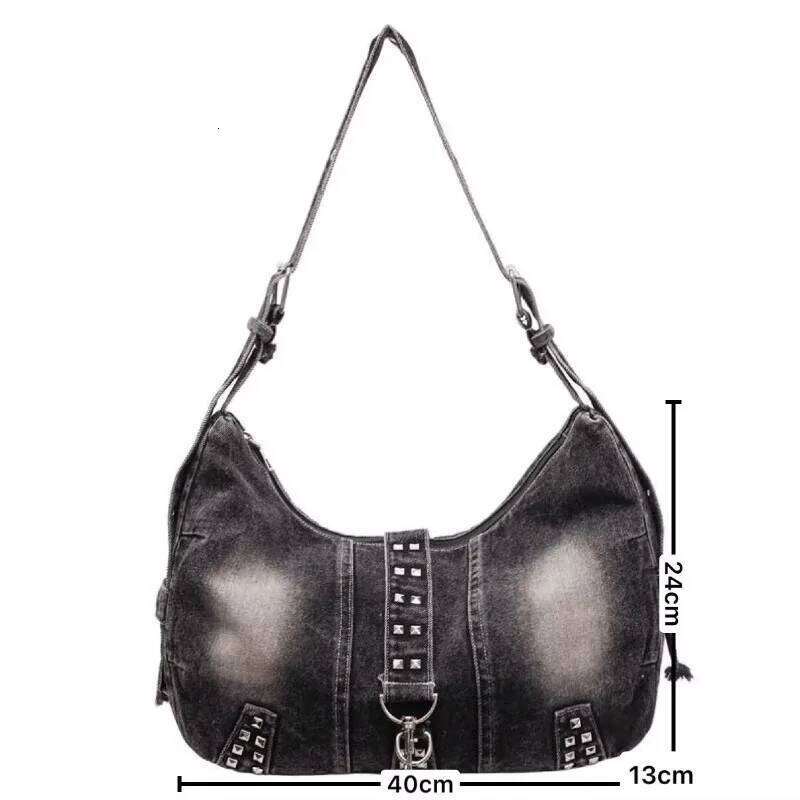 Americana Vintage Distressed Wasteland-Style Rivet Washed Denim Tote Bag Versatile Commuter Shoulder Crossbody Bags for Women XJ260130