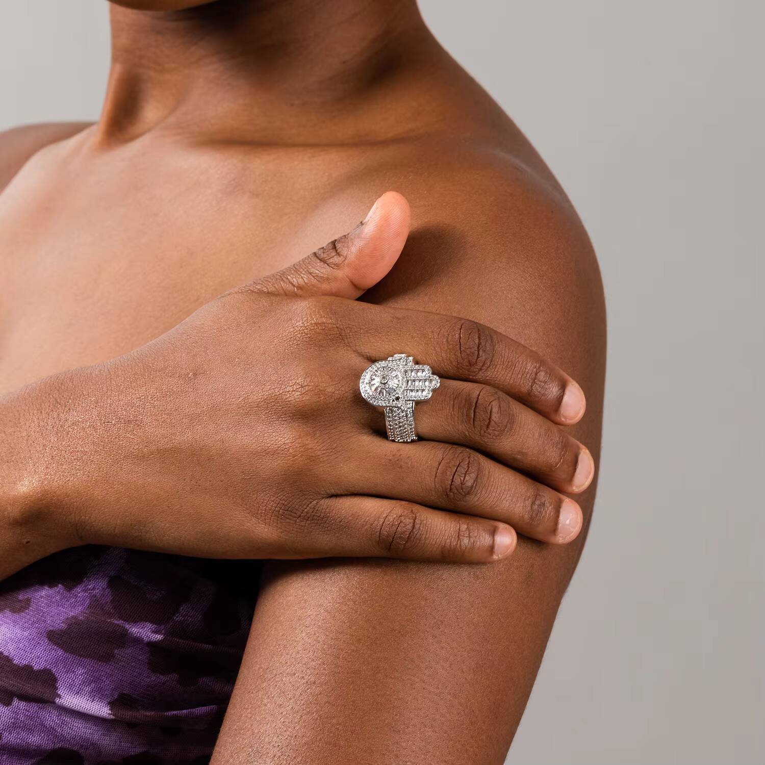 Rhodium Plated Hand Shape silver vvs moissanite Ring Iced Out Baguette vvs moissanite Hand of Fatima Ring for Mens Vintage Hip Hop Jewelry