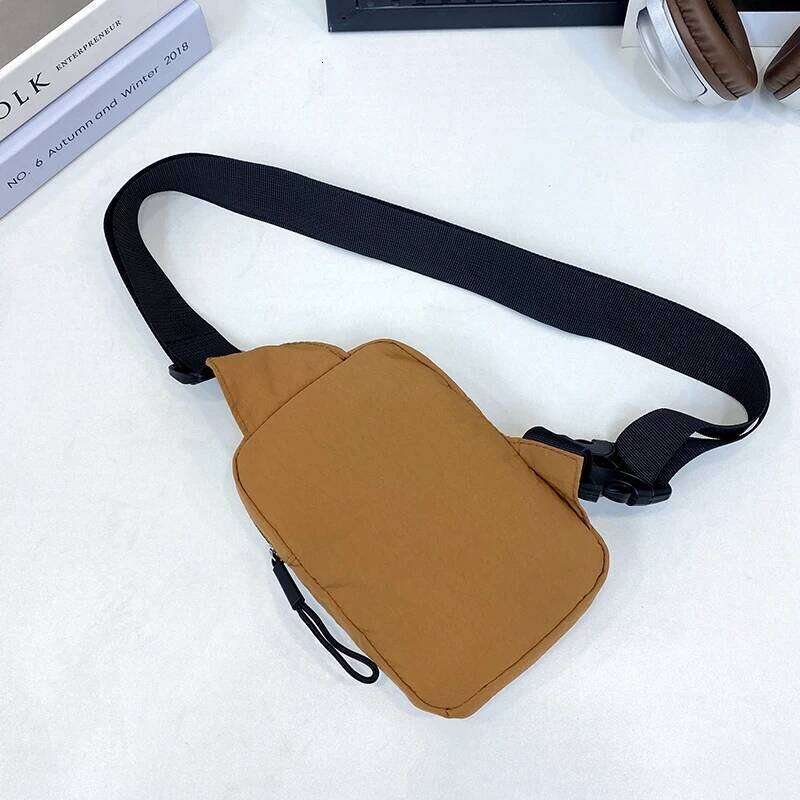 Chest simple fashionable outdoor trendy travel casual and versatile crossbody bag, mobile phone bag