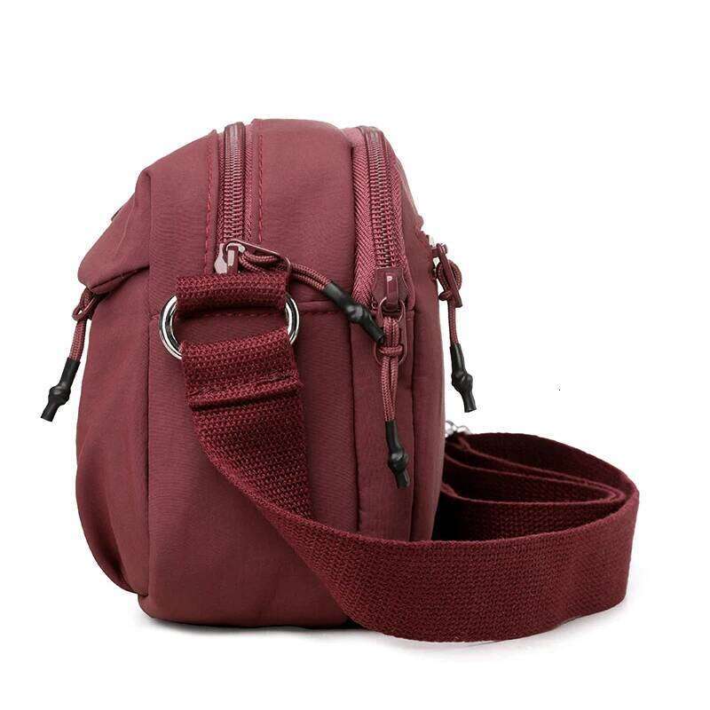 Lightweight water-repellent nylon fabric casual women's shoulder bag, fashionable shopping crossbody bag