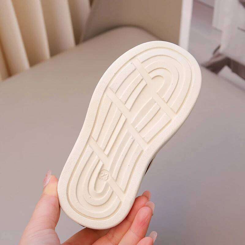 1-8 Years Old Children's Padded Sneakers Red Thickened High-top Boys Girls Cotton Winter Soft Non-slip Kids Walking Shoes Y260128