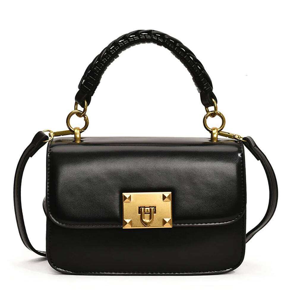 French Retro Burgundy Square Handbags Lady High-end Business Commuting Single Shoulder Bags Women Simple Versatile Crossbody Bag XJ260131