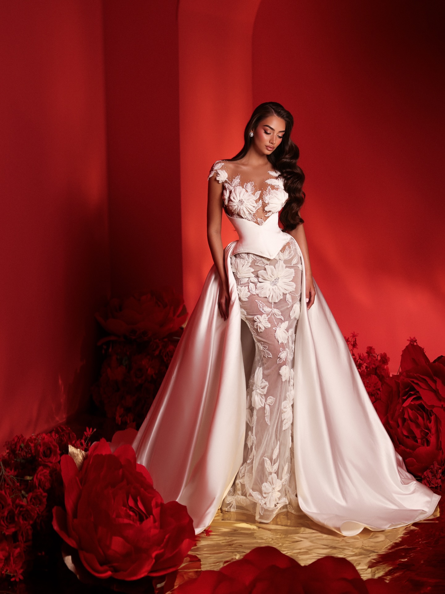 Sexy Mermaid Wedding Dress Sheer Neck Sleeveless Bridal Gowns Appliques Beaded Detachable Train Dresses Custom Made vestidos de novia