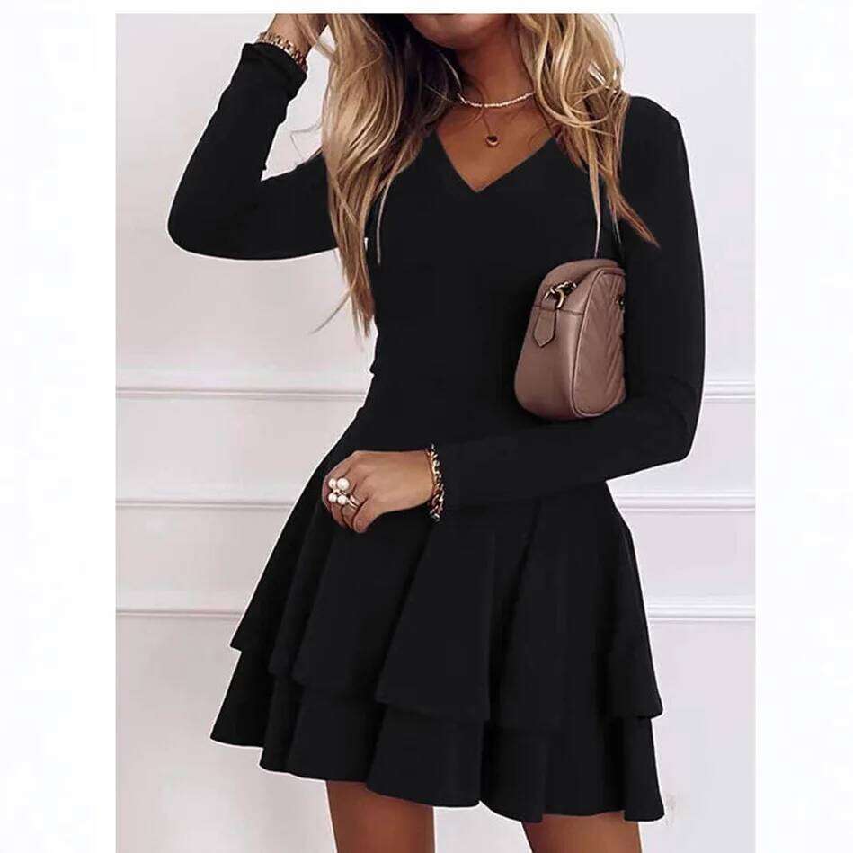 New V-neck Solid Color Mid-waist Pullover Spliced Bottom Fashionable Versatile Style Long-sleeved Women's Dress XJ260131