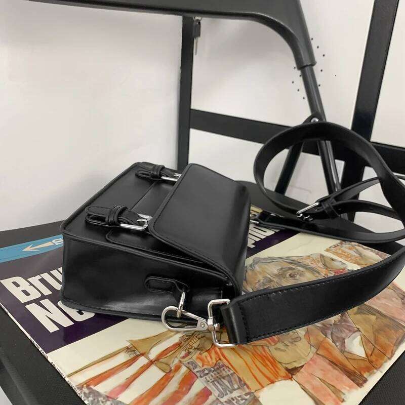 New Trendy Box Fashionable and Simple Shoulder Bag, Crossbody Versatile Small Square Bag