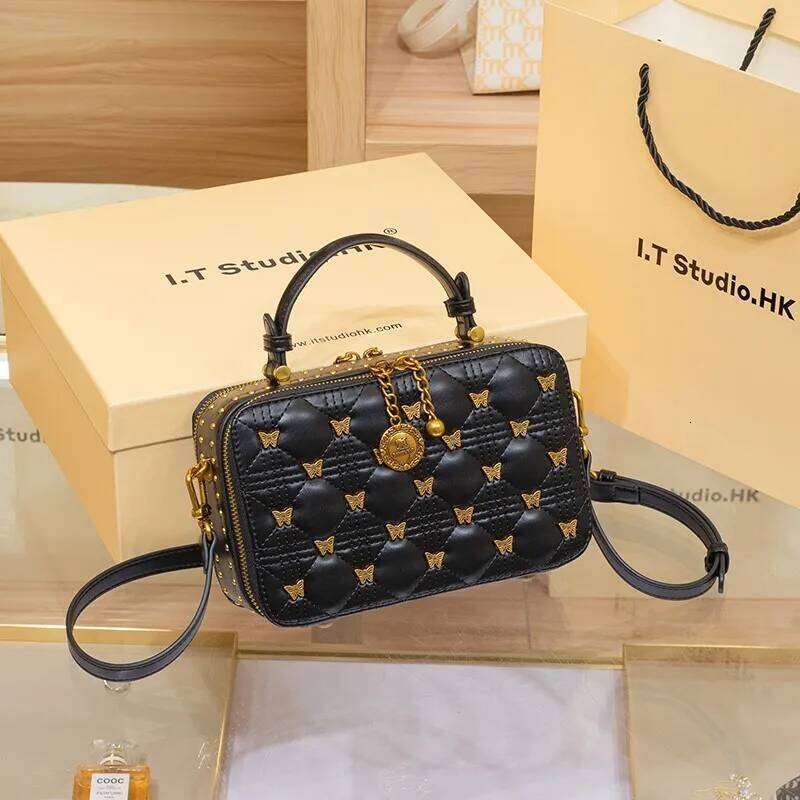 Women's 2024 new brand handbag leather bucket bag, high-end designer single shoulder crossbody portable square bag