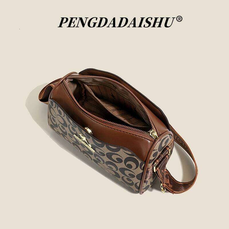 New Women's Handbag, Trendy Ladies' Crossbody Fashionable Shoulder Bag, Pillow Style with Wide Strap, Large Capacity