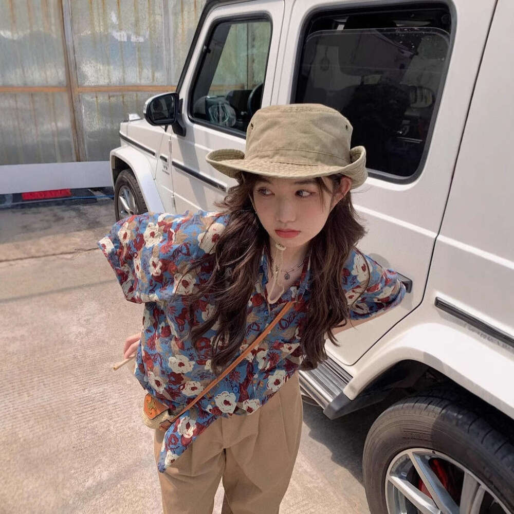 Hawaiian Floral For Women Summer Beach Hong Kong Style Loose Niche Retro High-End Feel Short Sleeve Chic BF Shirt