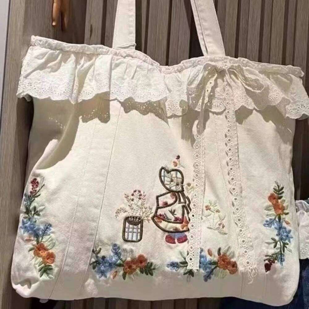 Spring Summer New Original Artistic Retro Lace Patchwork Embroidery Single Shoulder Denim Handbag Embroidered Canvas Bag