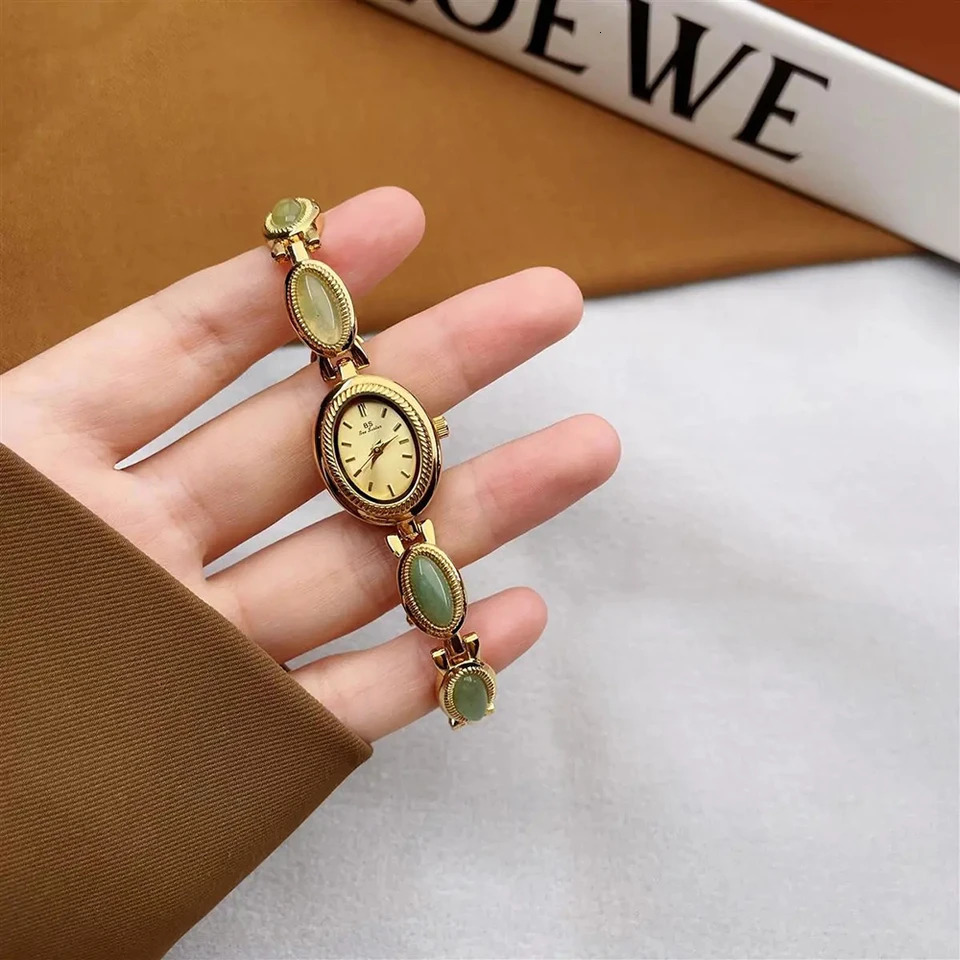 Womens Gold Watch Vintage Brown Jade Bracelet Small Dial Quartz Daily Wear Party Clock Waterproof Ladies Watches Gifts 260126