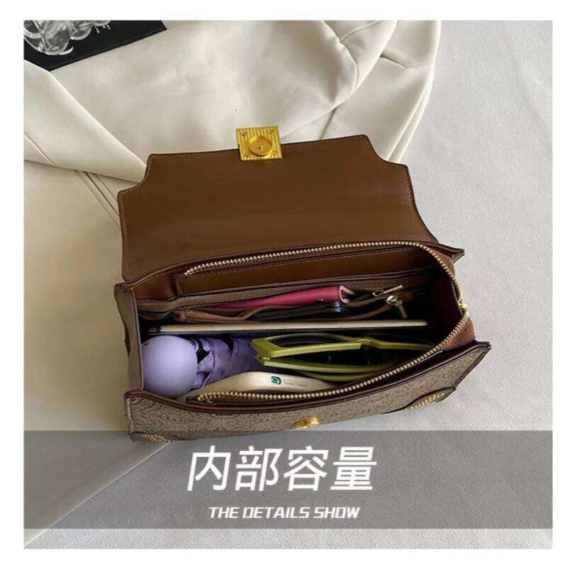 European and American Vintage Fashion Ladies' Retro Casual Crossbody Bag Comfortable Wide Shoulder Strap Handbag