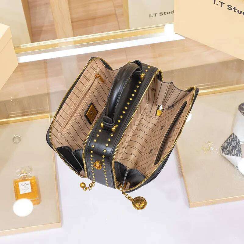 Women's 2024 new brand handbag leather bucket bag, high-end designer single shoulder crossbody portable square bag