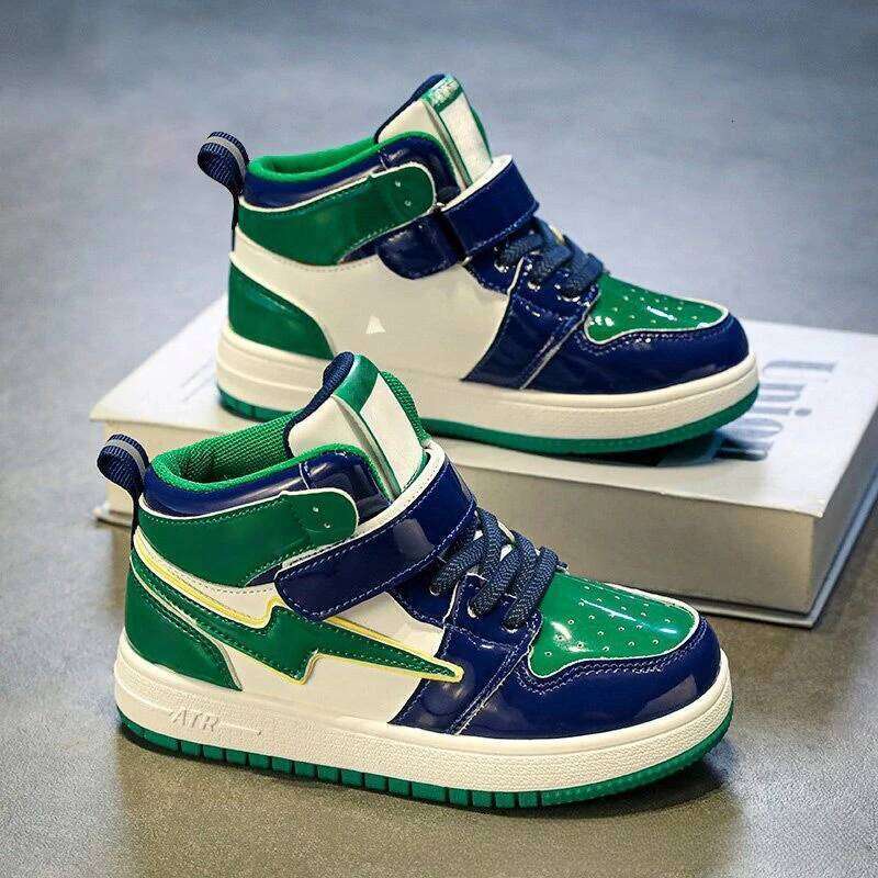 Fashion Girls 2025 Autumn New Kids Sneakers Soft Soled Anti Slip Boys Shoes Simple Versatile Girls' Casual Shoe Zapatillas Y260128