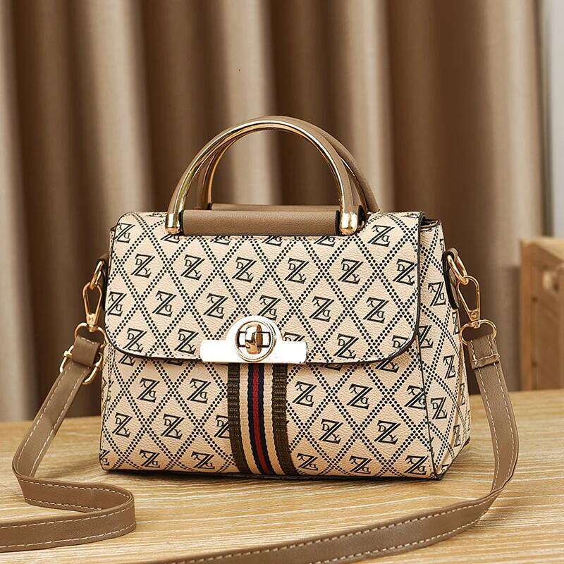 Vinta Large Capacity Tote Printed Letters One-Shoulder Crossbody Women's Bag Metal Buckle Stripe Decoration PVC Fabr