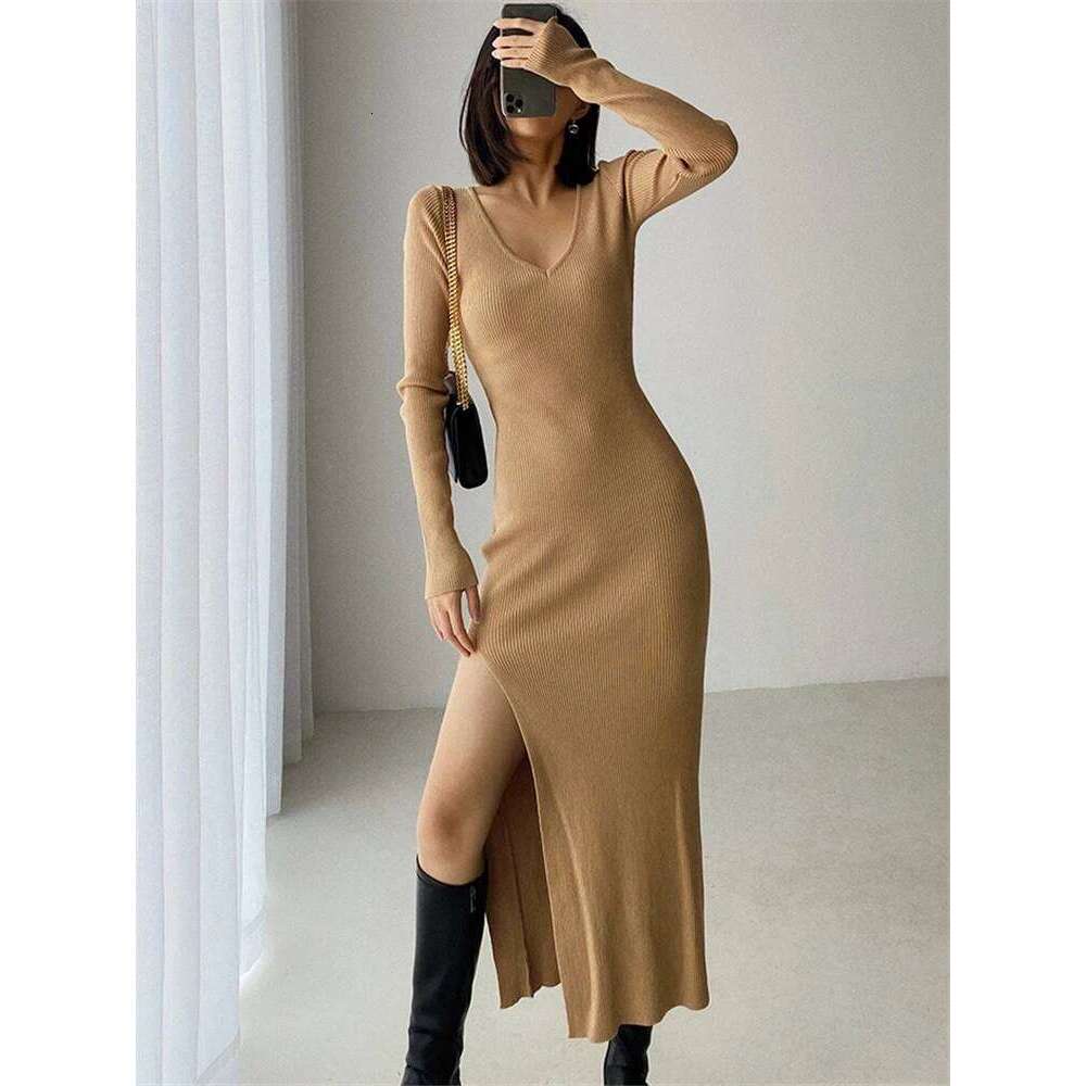REALEFT Autumn Winter French Sexy Slit Women's Sweater Dress Female V-Neck Slim Tight-fitting Wrap Dresses 2023 New XJ260131
