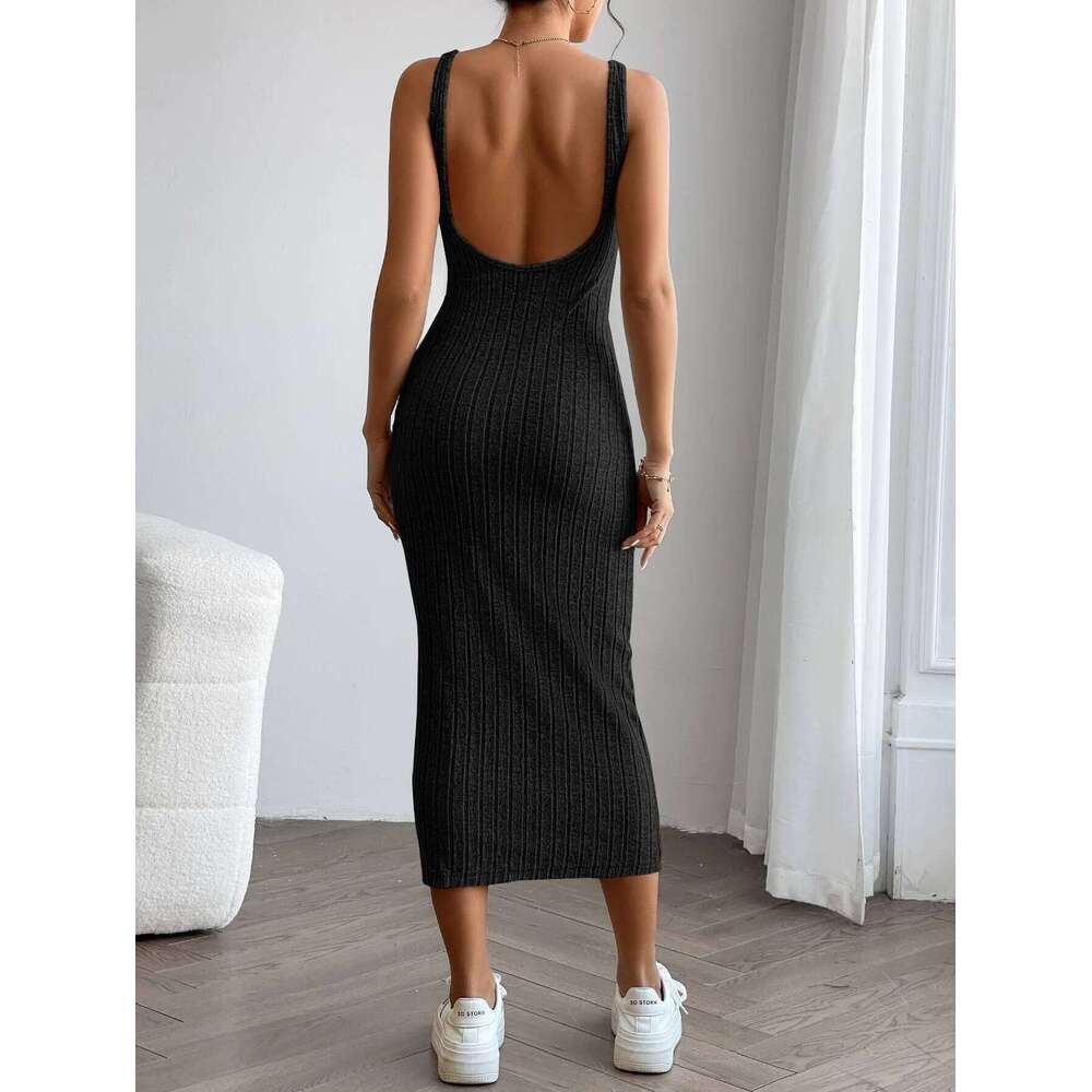 A slimming form-fitting knitted dress with a European and American style XJ260131