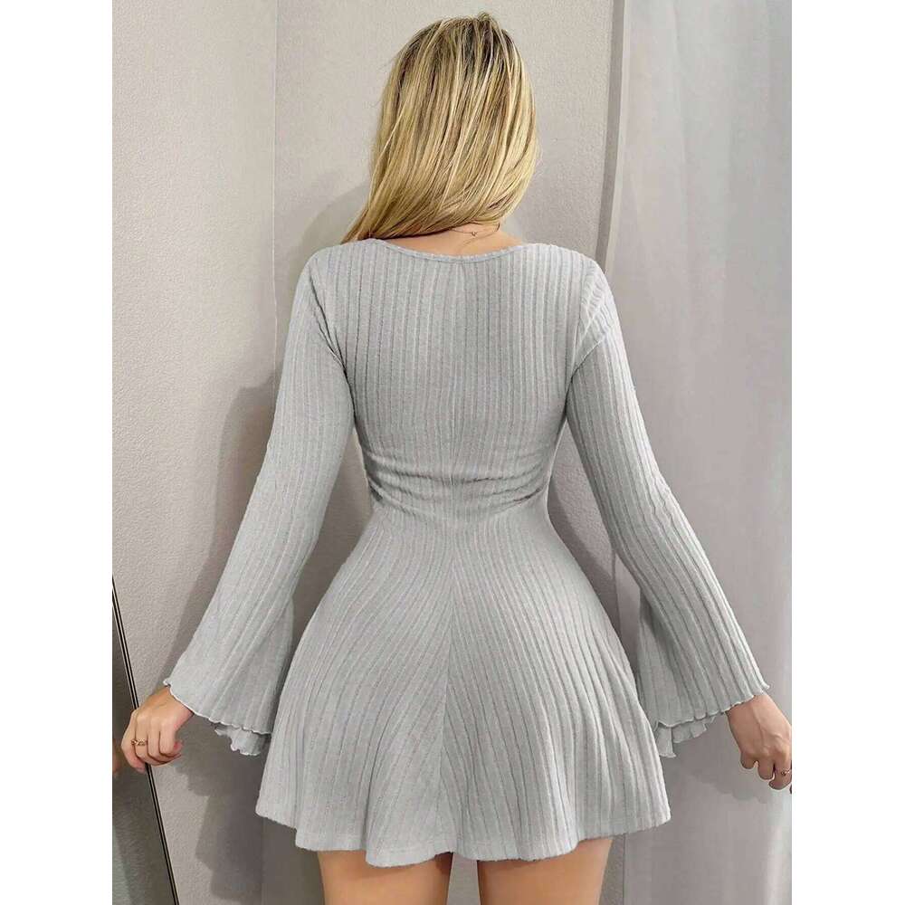 Solid-color casual dresses for autumn winter in Europe and America XJ260131