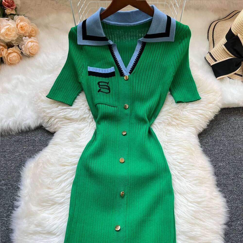 YuooMuoo Brand Fashion Summer Knitted Women 2025 New Y2K Embroidery Long Bodycon Sweater Dress Streetwear Lady Vestidos XJ260131