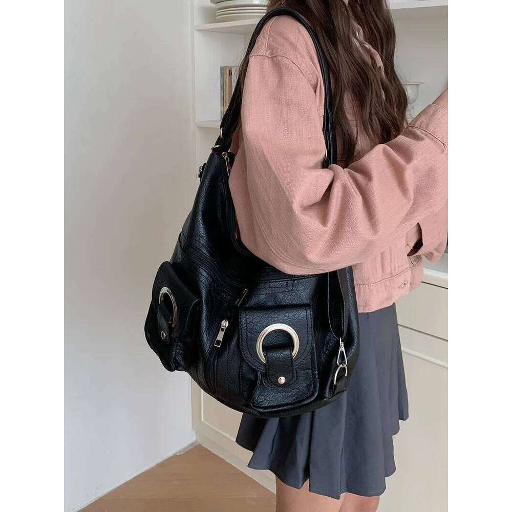 Vintage Women's Underarm Leather Multifunctional Shoulder Bag Fashion Ladies Backpack Waterproof Wearable Square Backpacks