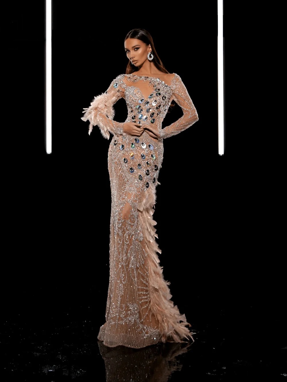 Sparkly Feather Evening Dresses O Neck Sequins Prom Gown Long Sleeves Princess Illusion Mermaid Customized Vestidos De Noche Plus Size