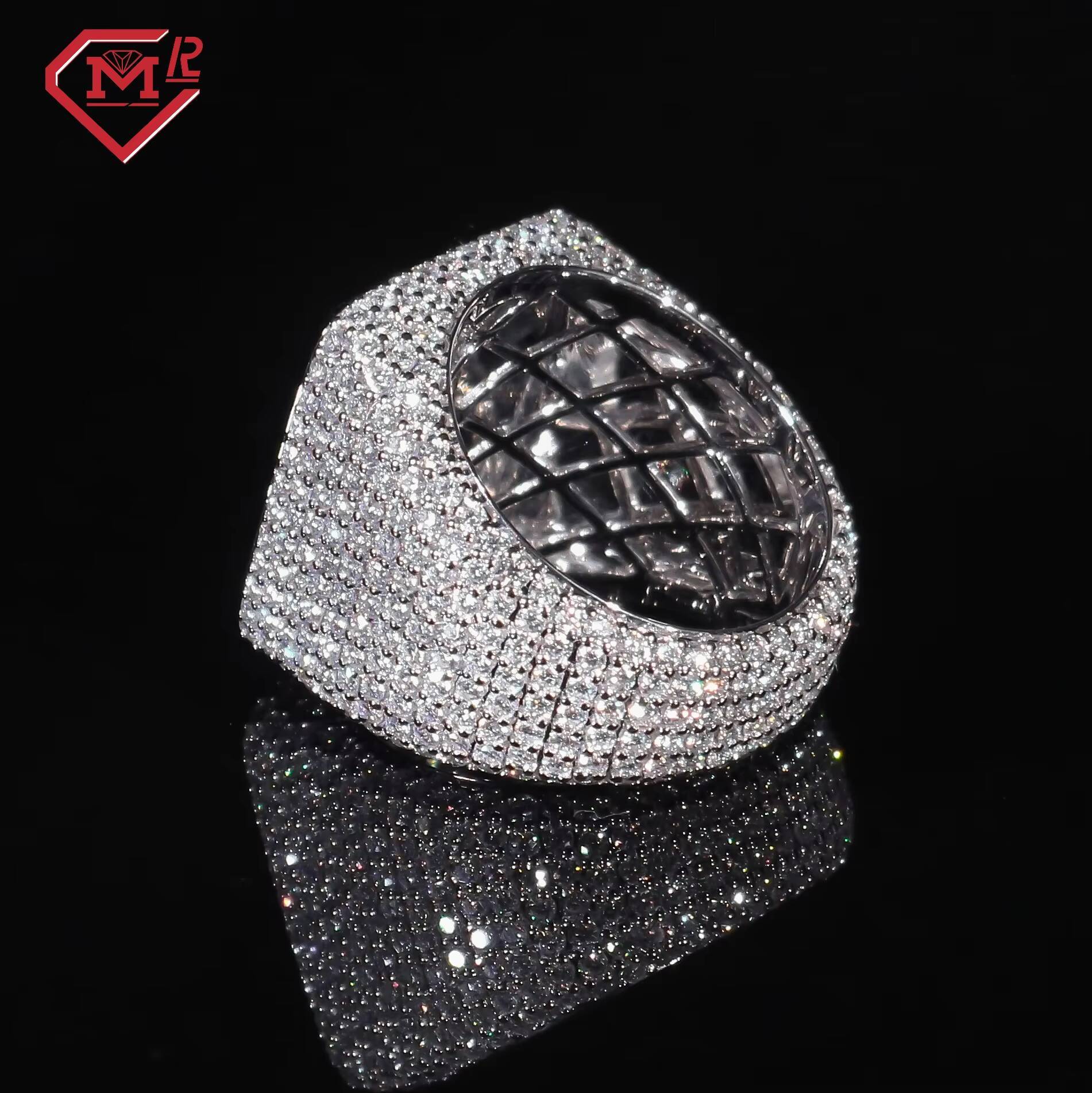 Custom Moissanite Ring Men Super Sparkling S925 Rappers Prong Setting Hiphop Iced Out Moissanite Ring