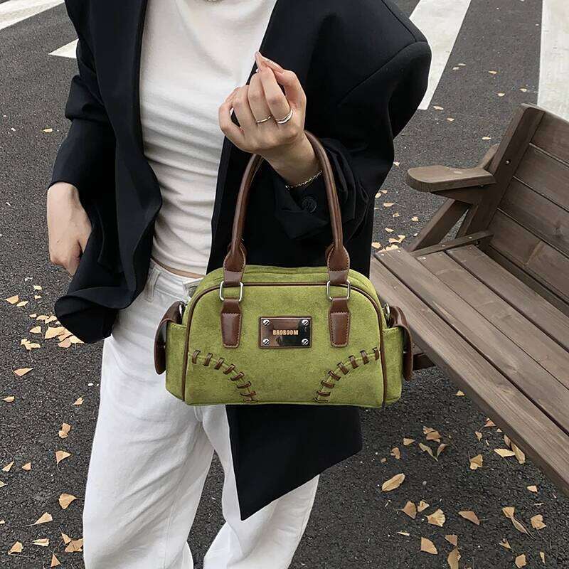 LEFTSIDE Women Small PU Leather Shoulder 2025 Winter Simple Short Handle Crossbody Bag Luxury Designer Handbags and Purses XJ260131