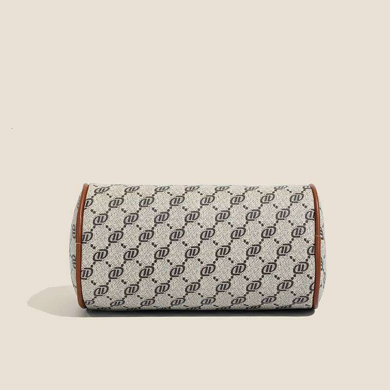 New trendy women's crossbody fashionable pillow wide shoulder strap large capacity middle-aged mother bag