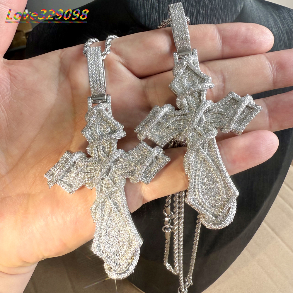 Bling Silver Plated Hip Hop Jewelry for Men Mirco Pave 5A Cubic MoissaniteVVSia Moissanite Cross Pendant Necklace