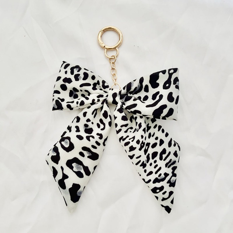 Keychain Print birthday gift Bow Fashion Leopard Fabric Scarf Bag Charm Creative Pendant Exquisite Accessory Ideal Gift for Women