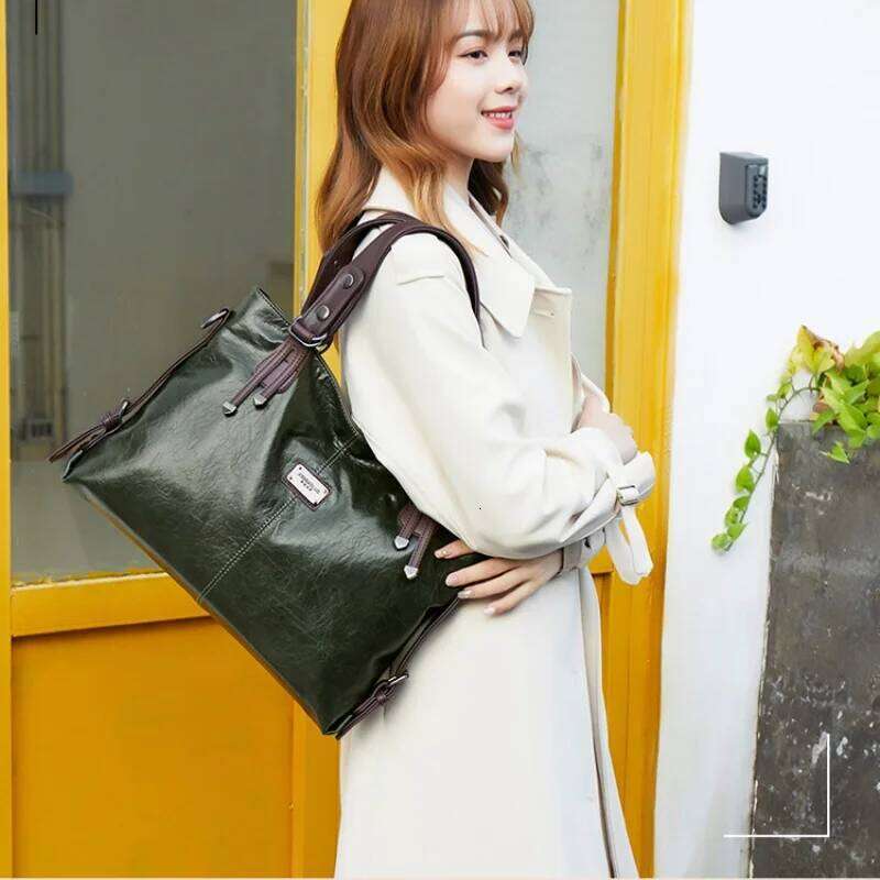 Women's soft leather large capacity women's tote business computer shoulder bag