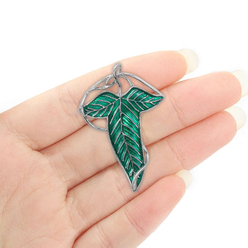 New Exquisite Alloy Enamel Leaf Simple Versatile Women's Suit Cardigan Brooch Jewelry Plant Pin
