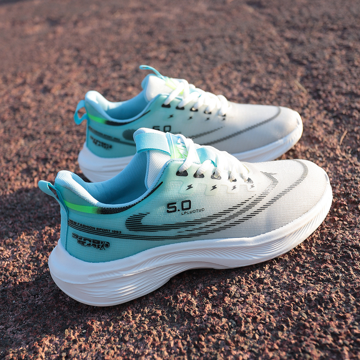 Men's Casual Soft Sole Sports Trendy Fashion Comfortable Versatile Mesh Lightweight Carbon Plate Running Shoes Shock Absorption