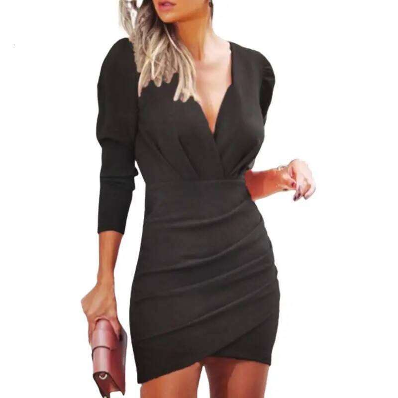 6-Color V-Neck Long Sleeved Slim Women's Solid Color Pleated Sexy Dresses Lady Spring Autumn Birthday Party Mini Dress XJ260131